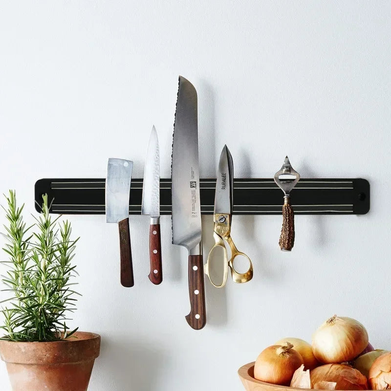 Stainless Steel Wall-Mounted Magnetic Knife Holder - Efficient and Practical Kitchen Storage Solution
